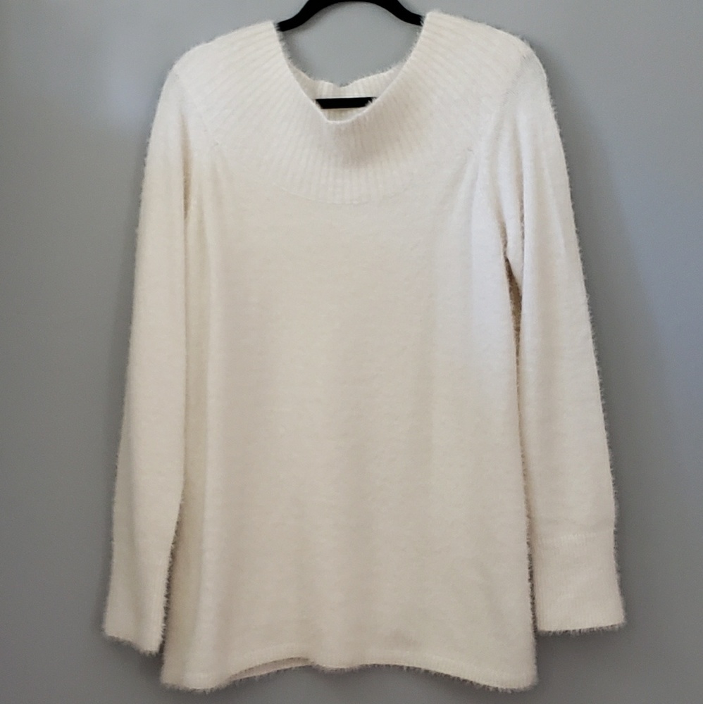 LOFT Cream Super Soft Sweater